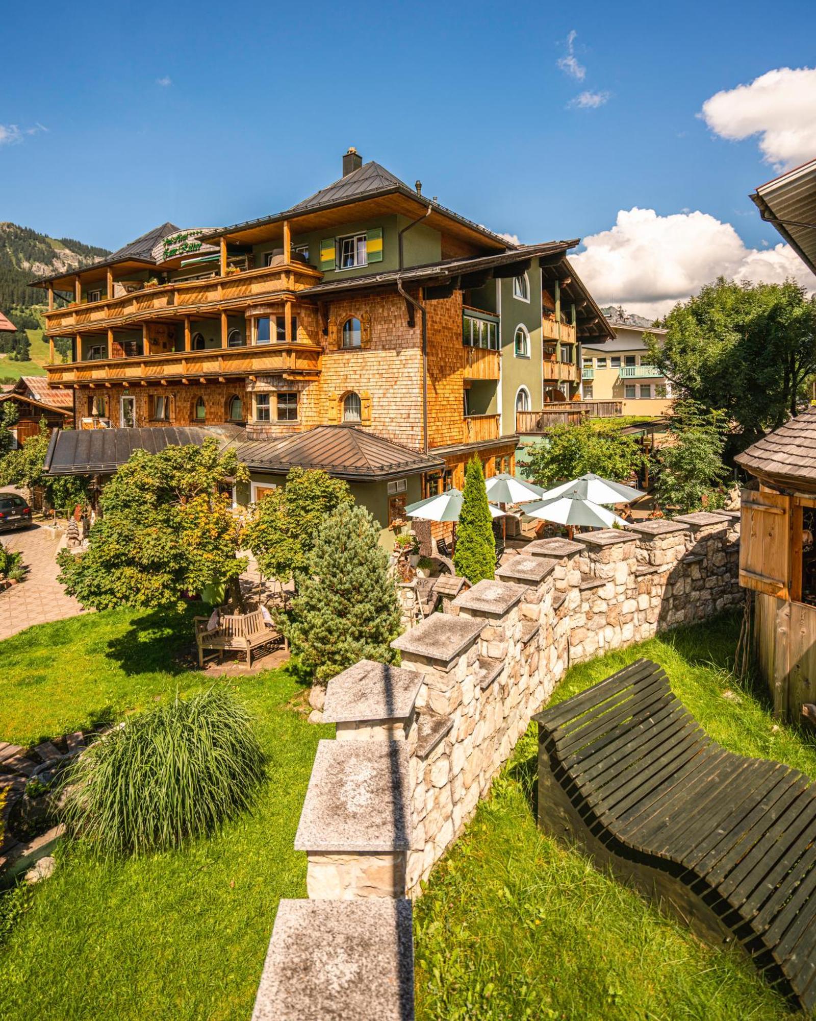 Hotel "Zum Ritter" Tannheim Exterior photo